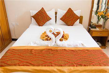 White Orchid Resort Кандолим Экстерьер фото